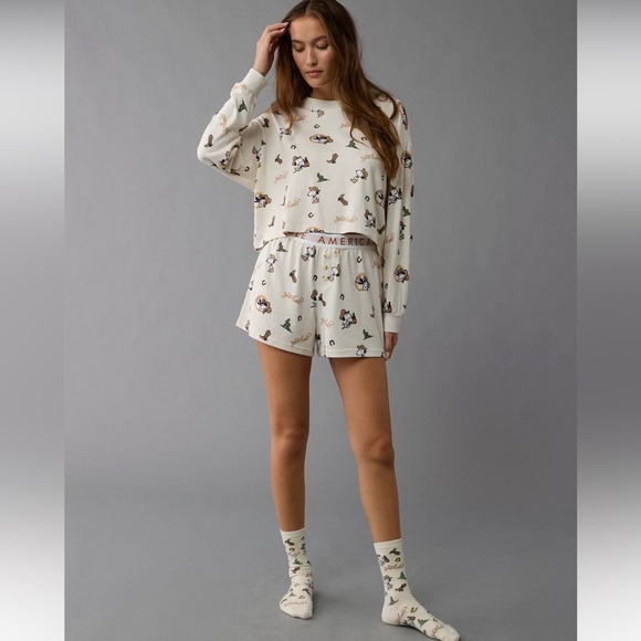 American Eagle AE Limited Edition Snoopy Western Plush 2-Piece PJ Pajama Set - Picture 5 of 8